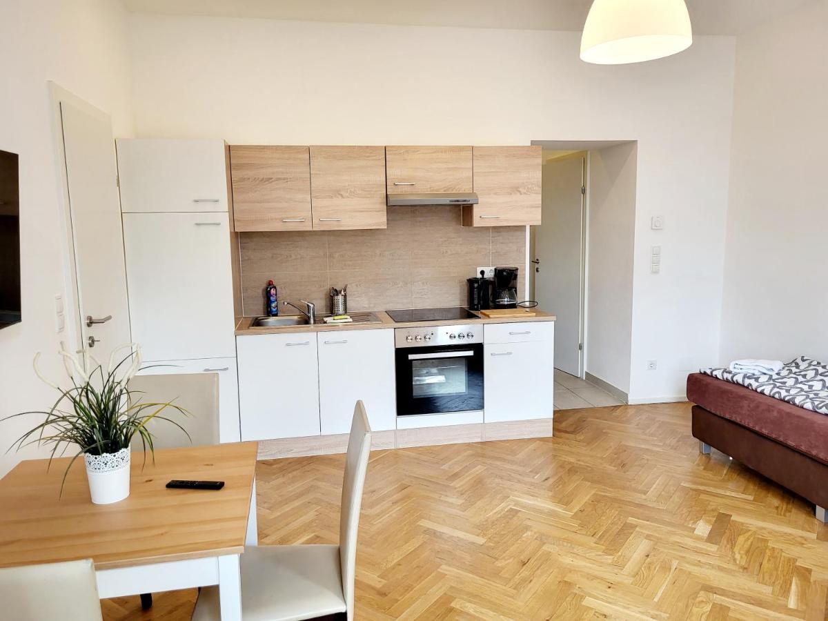 Buchengasse Apartment Vienna - Free Highspeed-Internet Buitenkant foto